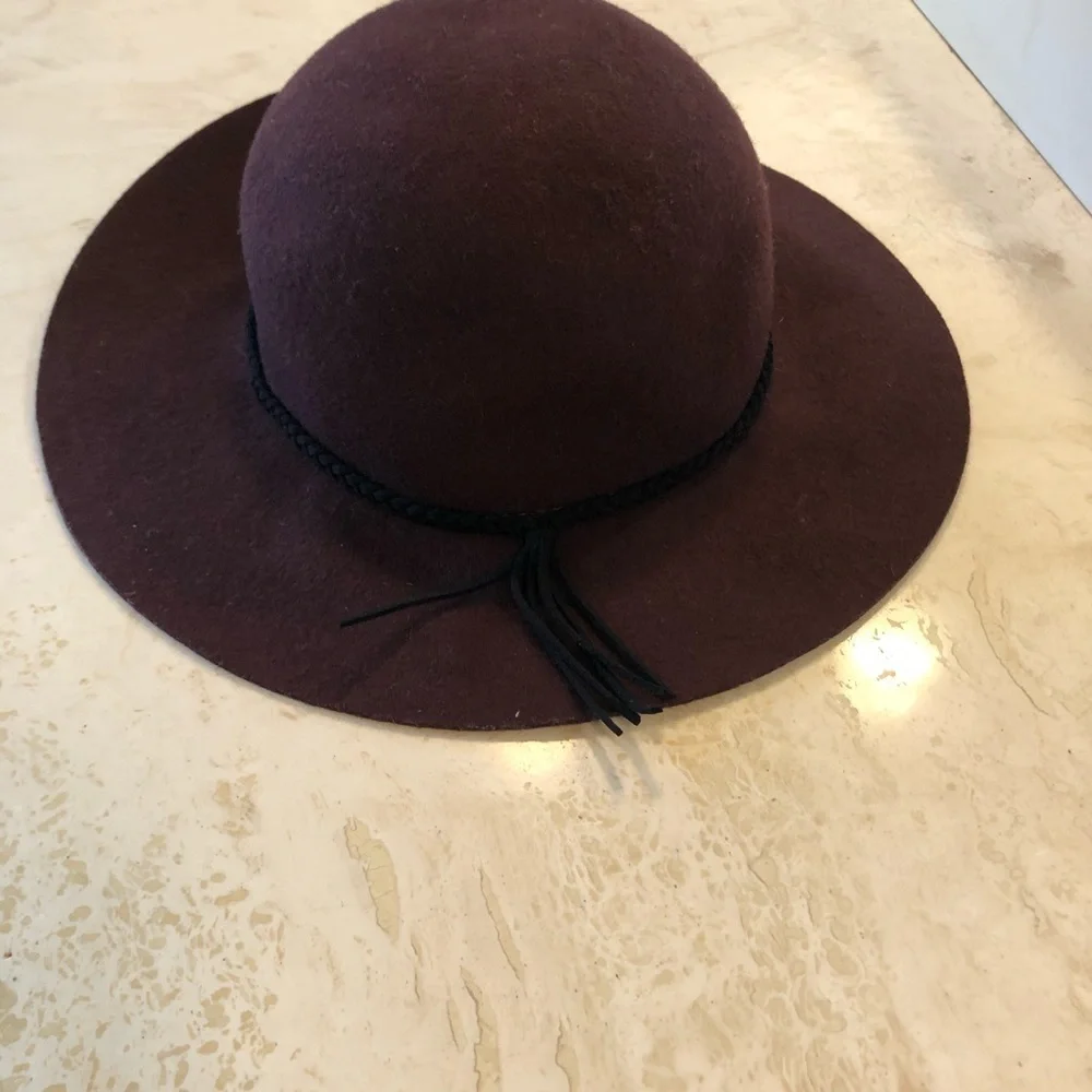 American Eagle Burgundy Wool Felt Hat